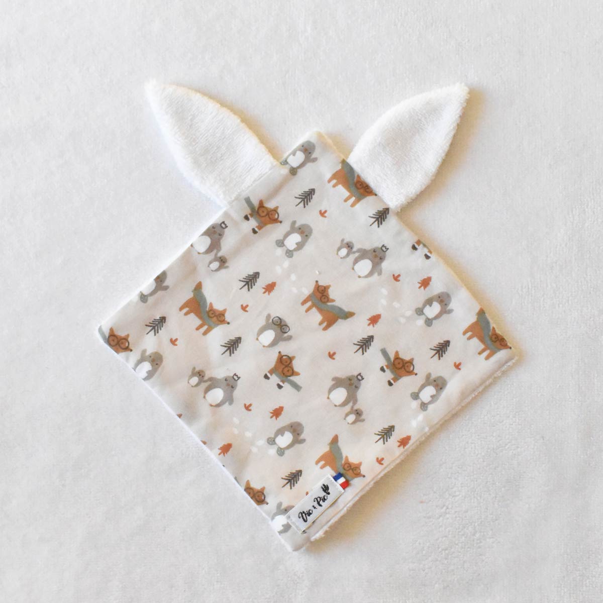 doudou-lapin-bebe-fjord-cadeau-naissance-vic-et-pic-fait-main-france