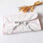 Matelas-a-langer-bebe-tapis-nomade-avec-etoiles-vic-et-pic