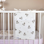range-pyjama-koalas-sur-lit-bebe-a-barreaux-faits-main-par-vic-et-pic