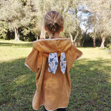 poncho-de-bain-feuillage-enfant-dans-oliveraie-fait-main-en-france-par-vic-et-pic