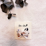 lot-de-deux-barrettes-en-tissu-coton-pour-enfant-sur-carton-vic-et-pic