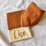 Coffret cadeau protège carnet de santé et bavoir bandana Vic & Pic 