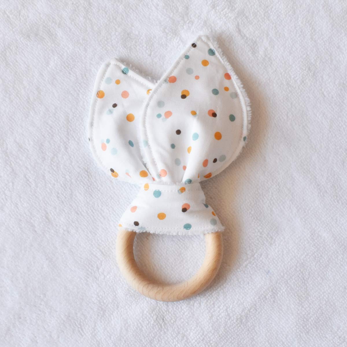 Hochet lapin anneau de dentition