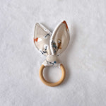 hochet-lapin-anneau-de-dentition-bebe-tissu-bois-vic-et-pic-tea-time