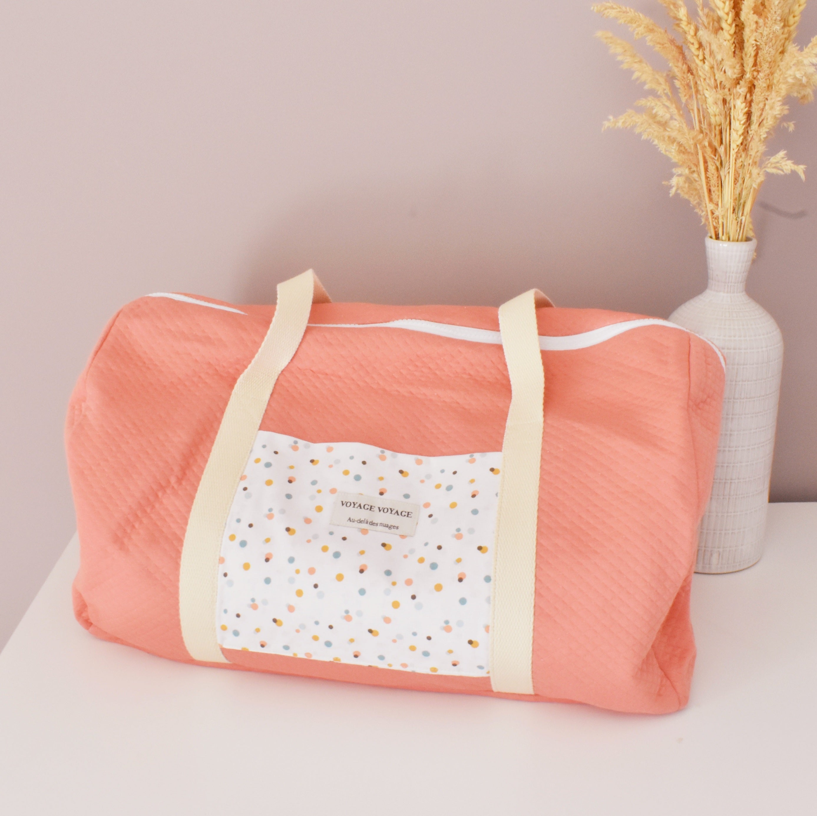 sac-a-langer-bebe-corail-cadeau-naissance-vic-et-pic-fait-main-france