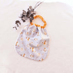 Bavoir élastique motif safari fait main en france  vic & pic 