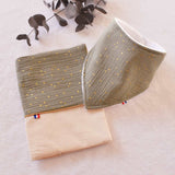 coffret-cadeau-naissance-bebe-protege-carnet-de-sante-bavoir-gaze-coton-kaki-fait-main-france-vic-et-pic