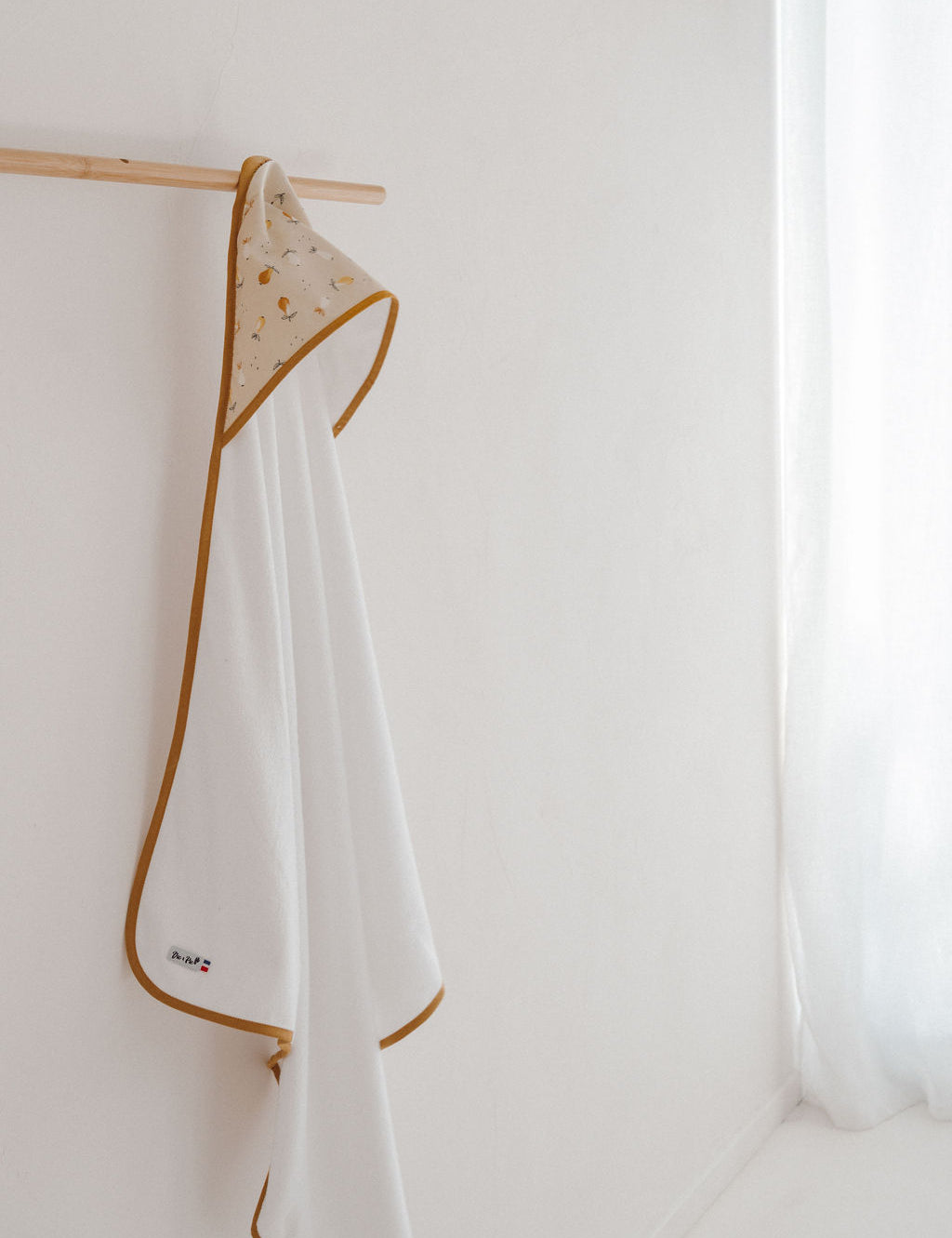 photo cape de bain motif poirettes 