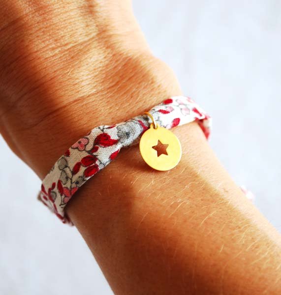 bracelet tissu coton oeko-tex zéro-déchet plaqué or Vic et Pic bijou Liberty rouge